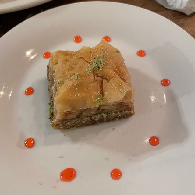 Baklava dessert